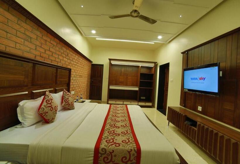 Hotel Mid Town Inn Nakki Lake 500 Metter