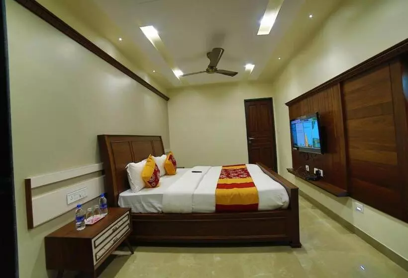 ホテル Mid Town Inn Nakki Lake 500 Metter