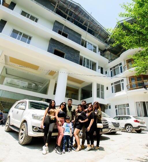 בית מלון כפרי Naturevilas Sarovar Portico Centrally Heated