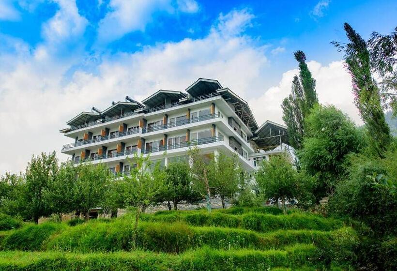 Отель Naturevilas Sarovar Portico   Centrally Heated