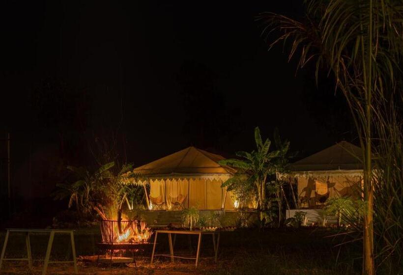 Hotel Riva Stays And Trails