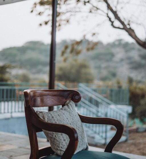 Hotel Riva Stays And Trails