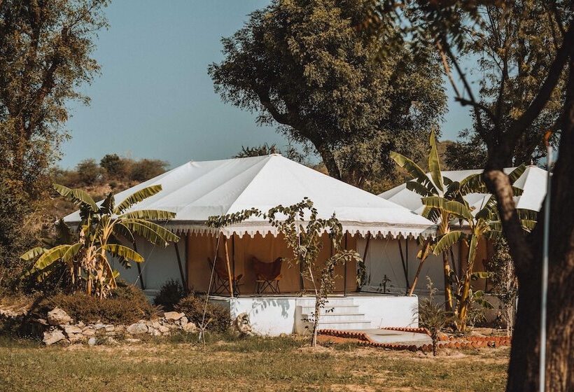 Hotel Riva Stays And Trails