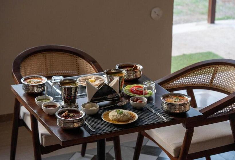 Hotel Riva Stays And Trails