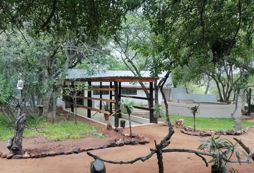 هتل The Wild Horizon Lodge