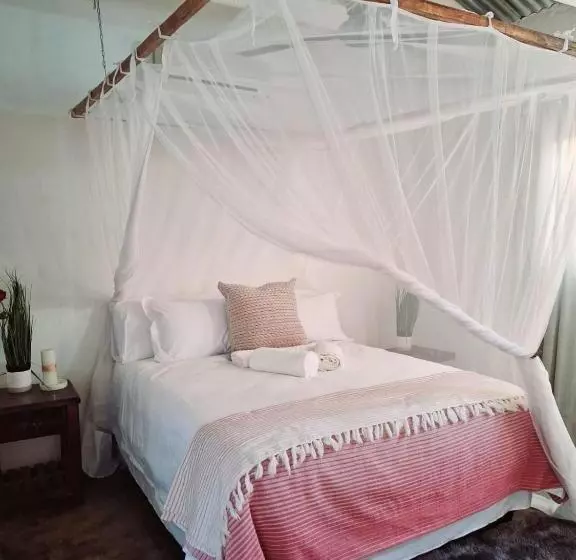 هتل The Wild Horizon Lodge