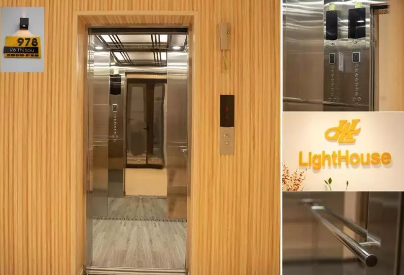 Light House Motel 978