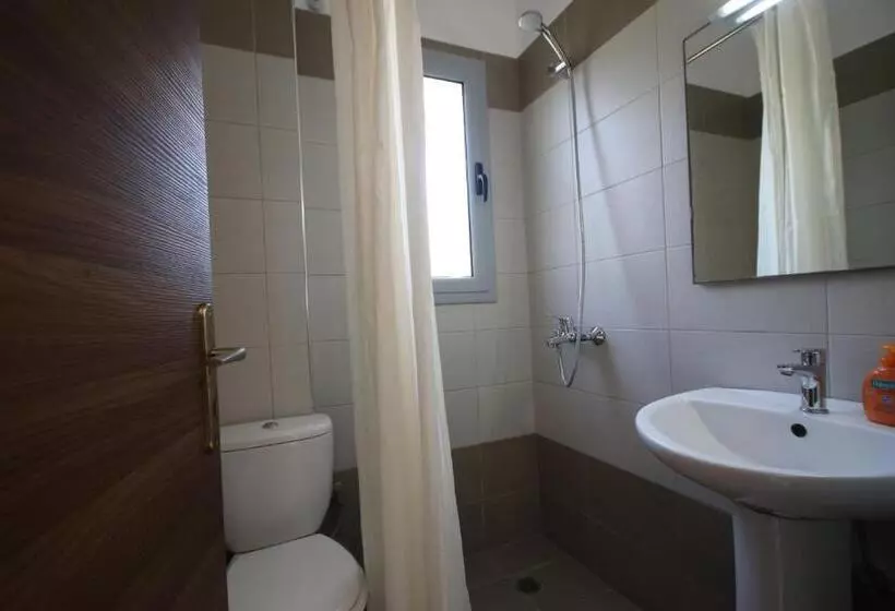 Mato Rooms