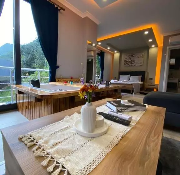 Notena Suit Otel