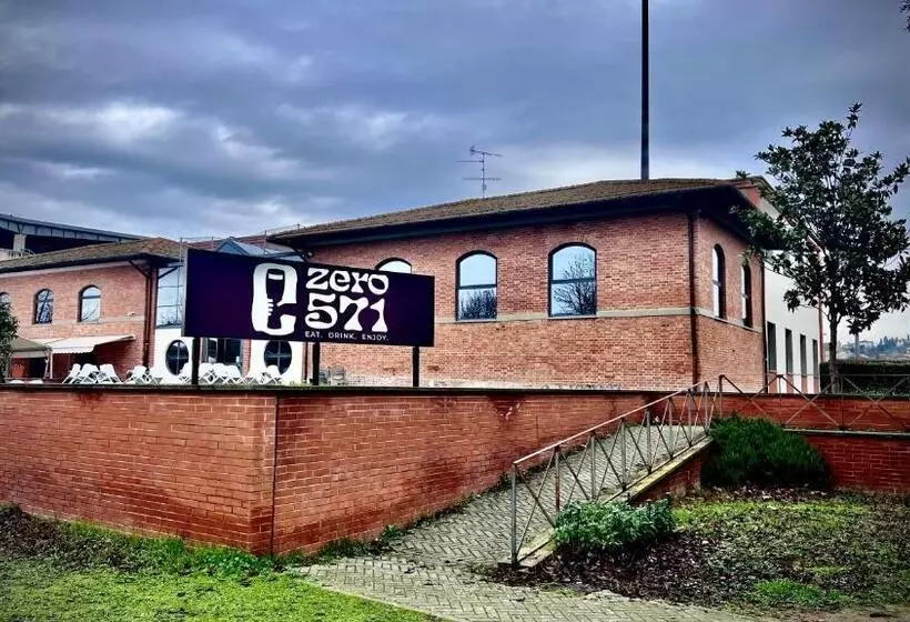 Ostello 0571