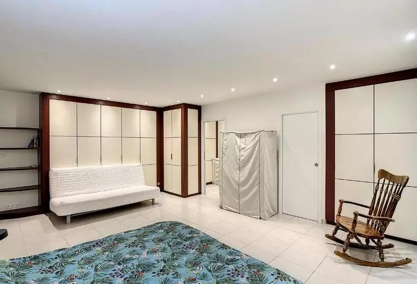 ペンション Chambre D’hôtes Stéphane