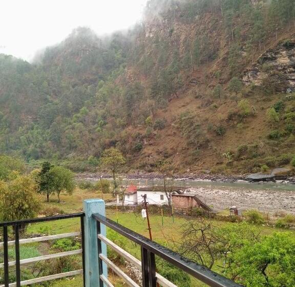 Utterkashi Prithvi Yatra Hotels