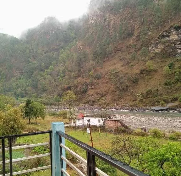 Utterkashi Prithvi Yatra Hotels