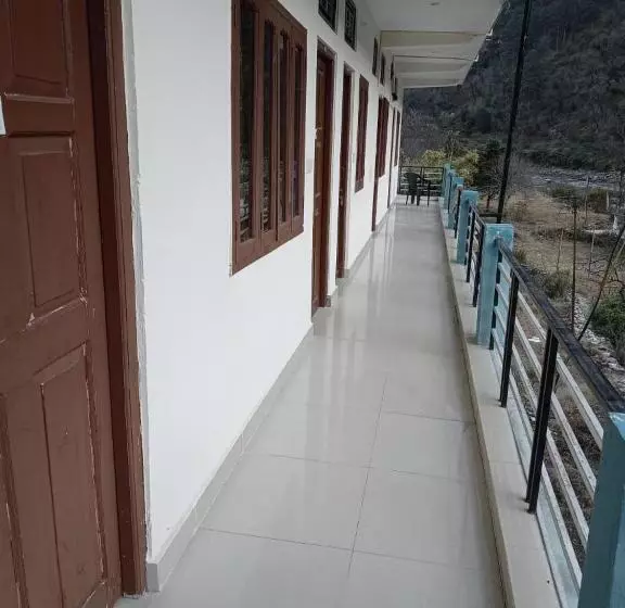Utterkashi Prithvi Yatra Hotels