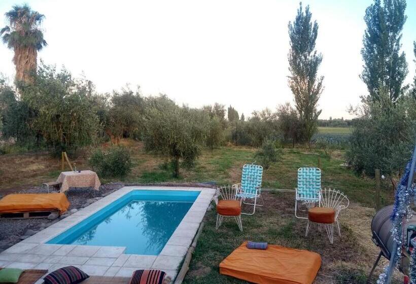 فندق صغير Hendoku Yaku