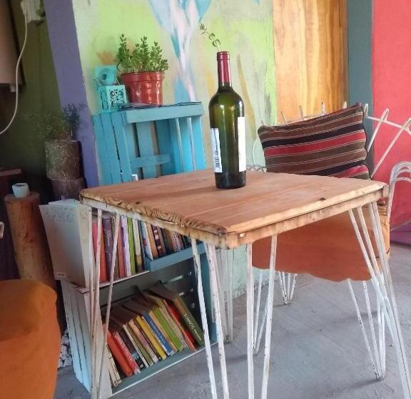 فندق صغير Hendoku Yaku