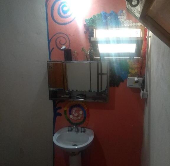 فندق صغير Hendoku Yaku