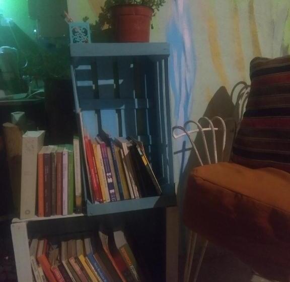 فندق صغير Hendoku Yaku