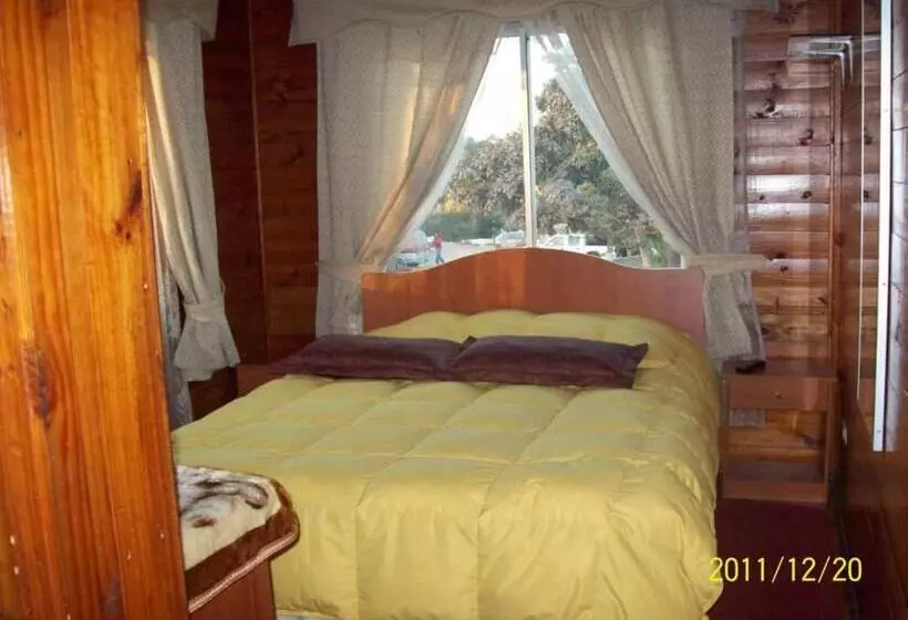 ユースホステル Hosteria Algarrobo