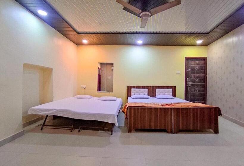 Hostel Incredible Ayodhya