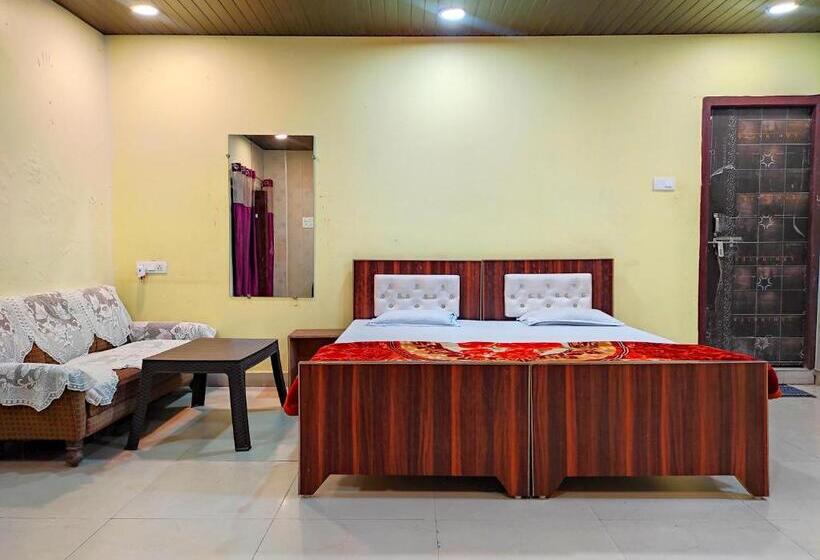 Hostel Incredible Ayodhya