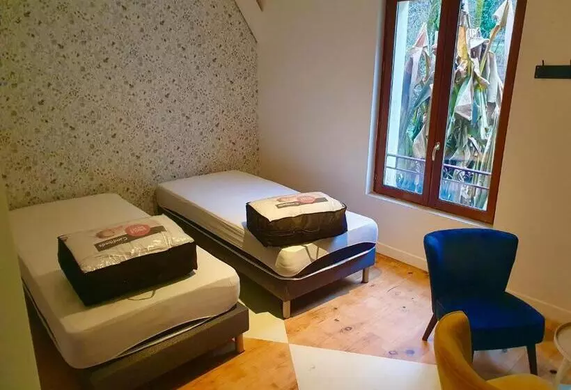 ベッドアンドブレックファースト Chambres D Hôtes Du Domaine De Bourbacoup