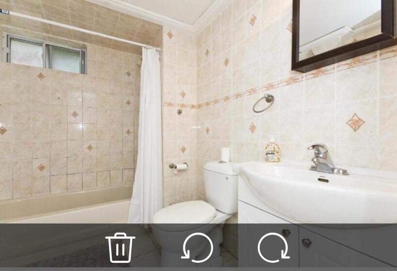 住宿加早餐  Private House