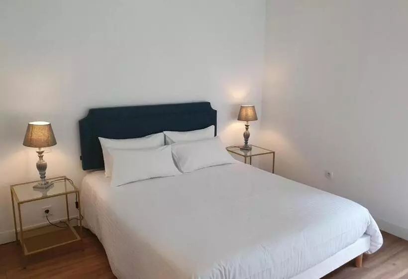 Aamiaismajoitus (B&B) Domaine Le Coteau De Mengaud