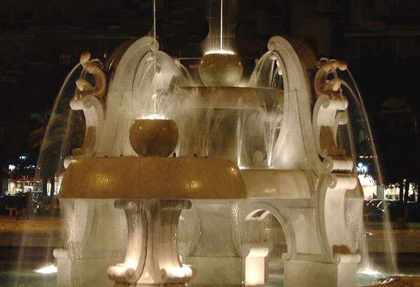 تختخواب و صبحانه Harmony Central