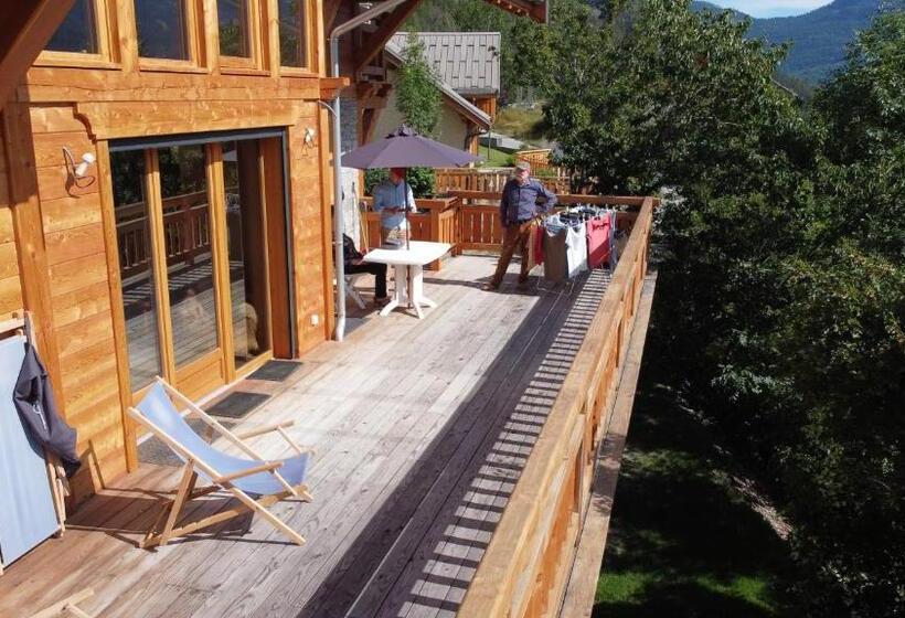 تختخواب و صبحانه Les Cabris