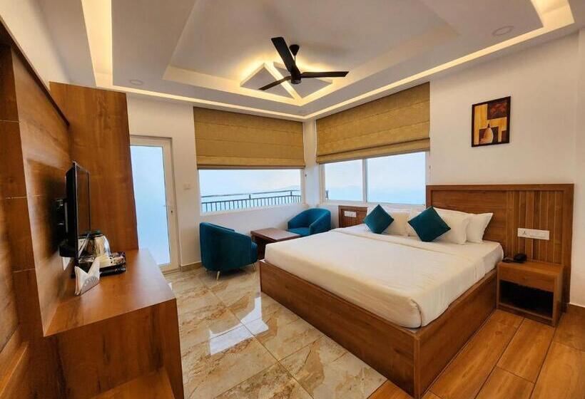 Gee Resort & Heights