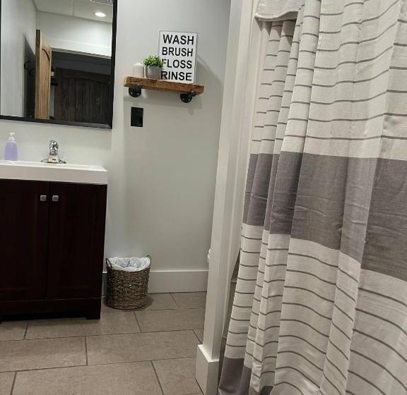 Капсульный Oтель Sleep At Simplicity