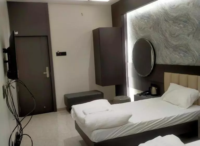 Hotelli Govind Regency