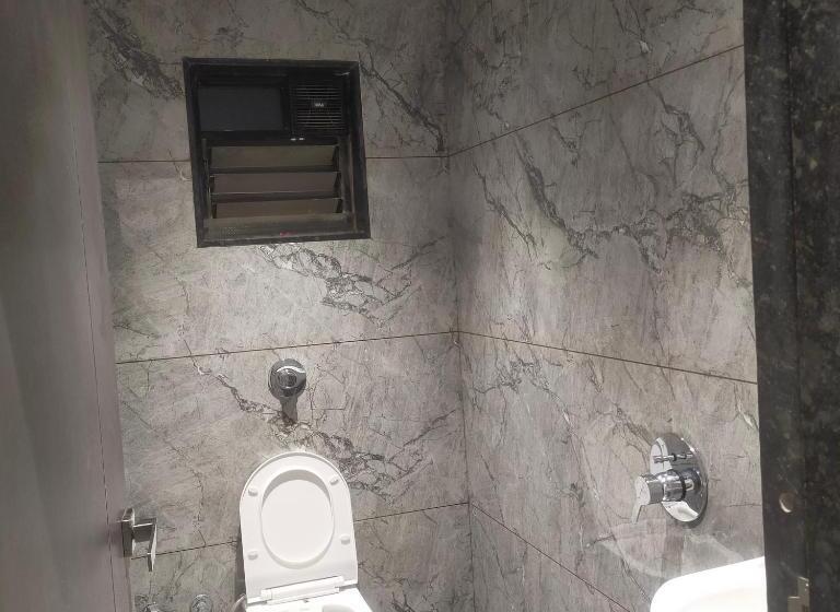 Hotel Govind Regency