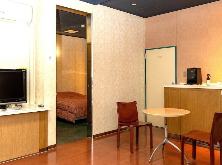 Hotel Higashi Kumamoto Business Center