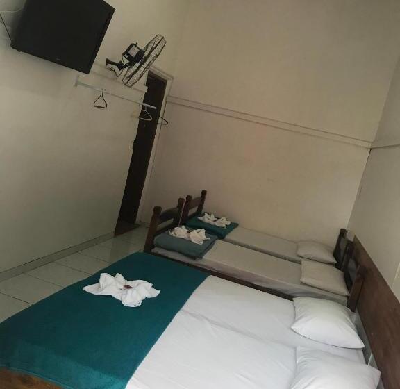 ホテル Pousada Florença