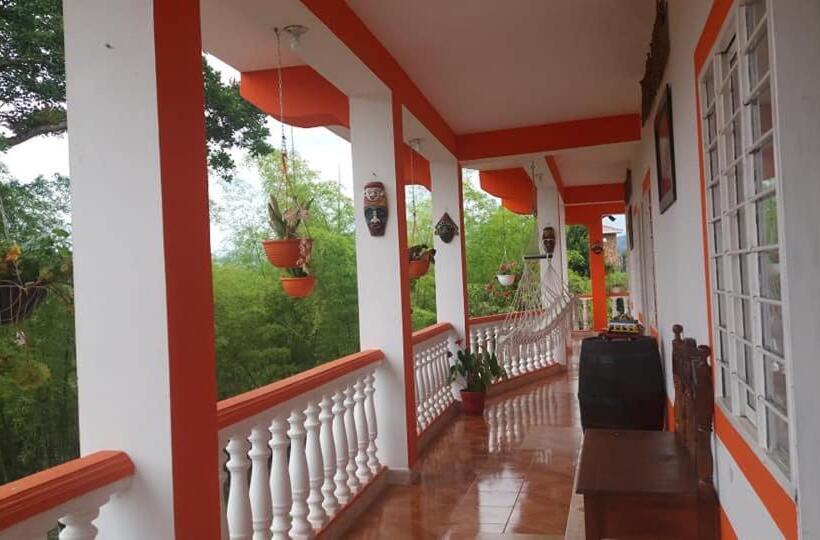 هتل Real Villa Isabella