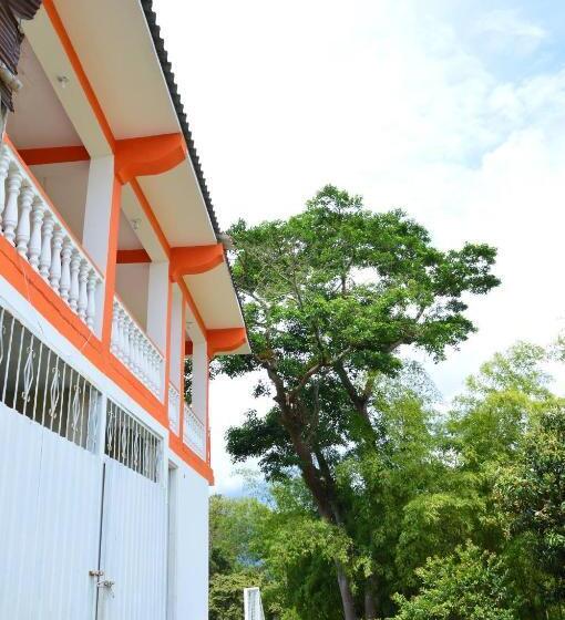 هتل Real Villa Isabella