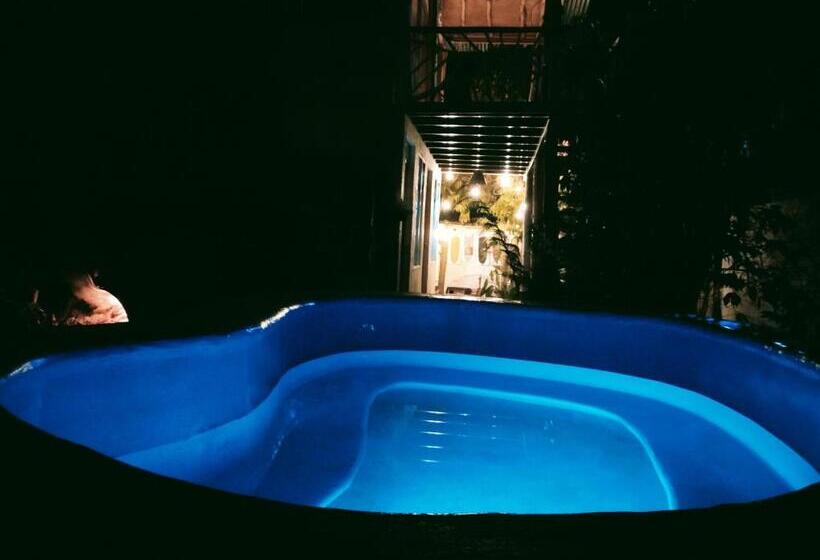 پانسیون Cabaña Tzanjuyu