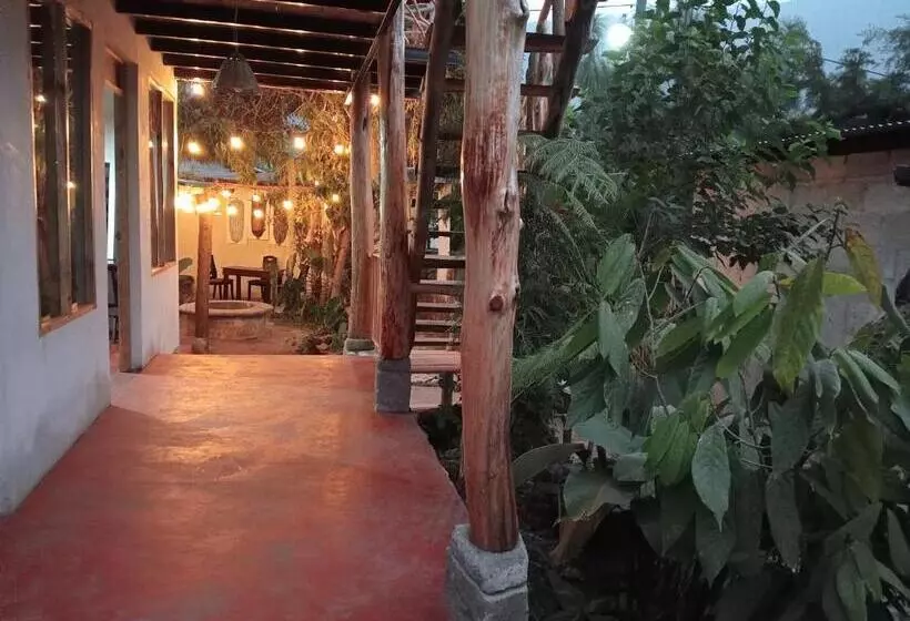 پانسیون Cabaña Tzanjuyu