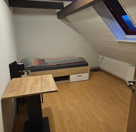 Monteurzimmer Und Pension   Ampfurth