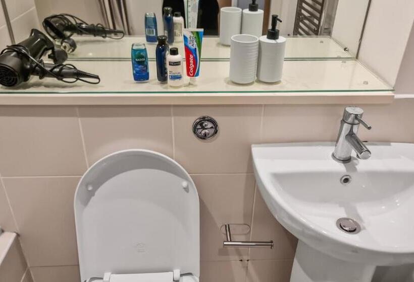 펜션 River View Private Room In Apartment