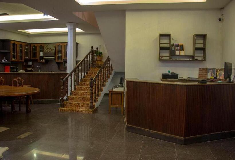 Pension (Hôtel basse catégorie) Varinias Beach Villa