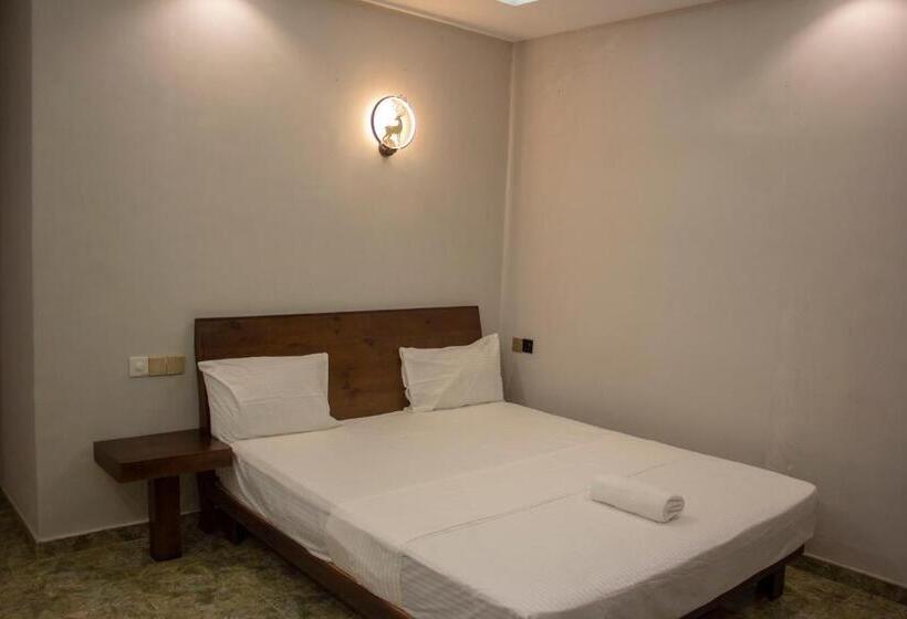 Pension (Hôtel basse catégorie) Varinias Beach Villa