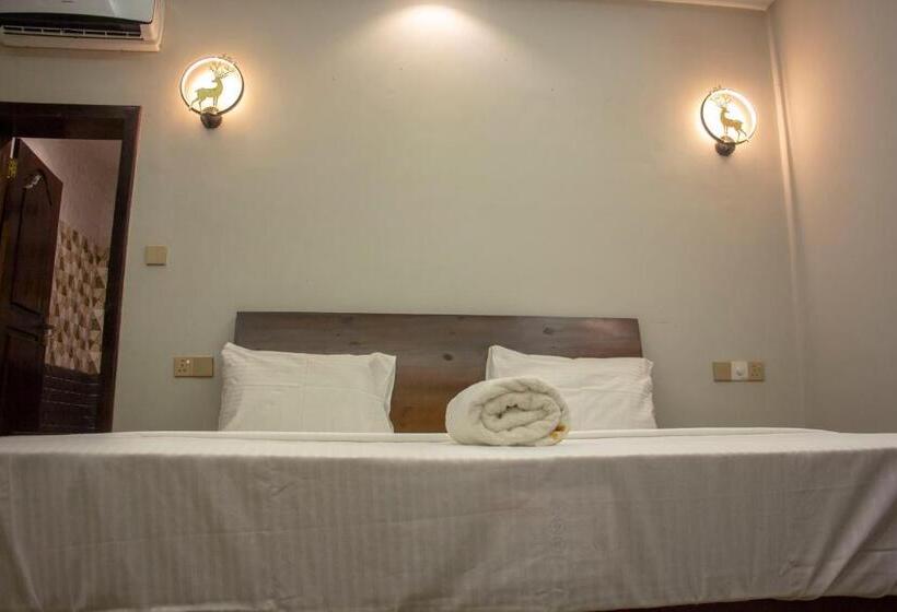 Pension (Hôtel basse catégorie) Varinias Beach Villa