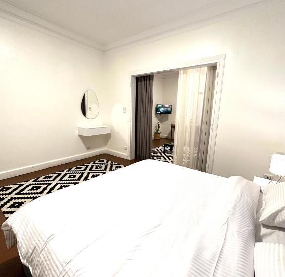 Quiet Studio In Downtown