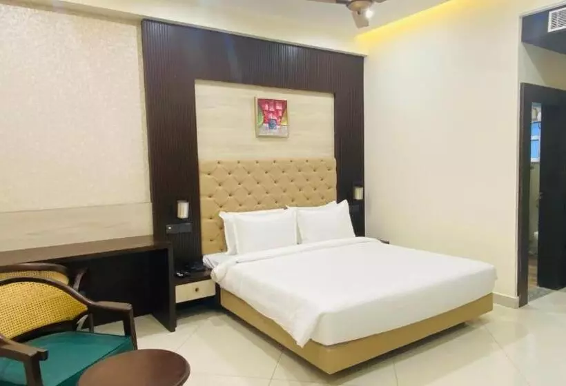 7 Hills Hotel & Resort