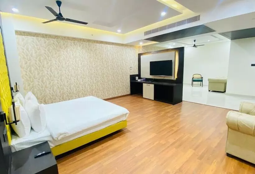 7 Hills Hotel & Resort