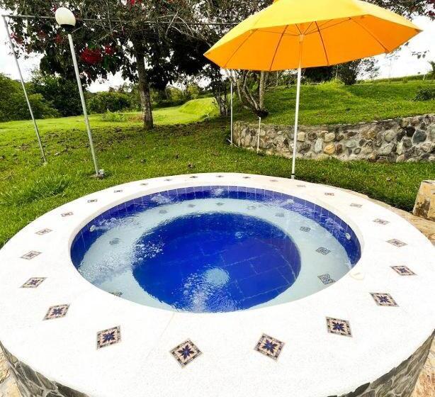 호텔 Campestre Los Mangos