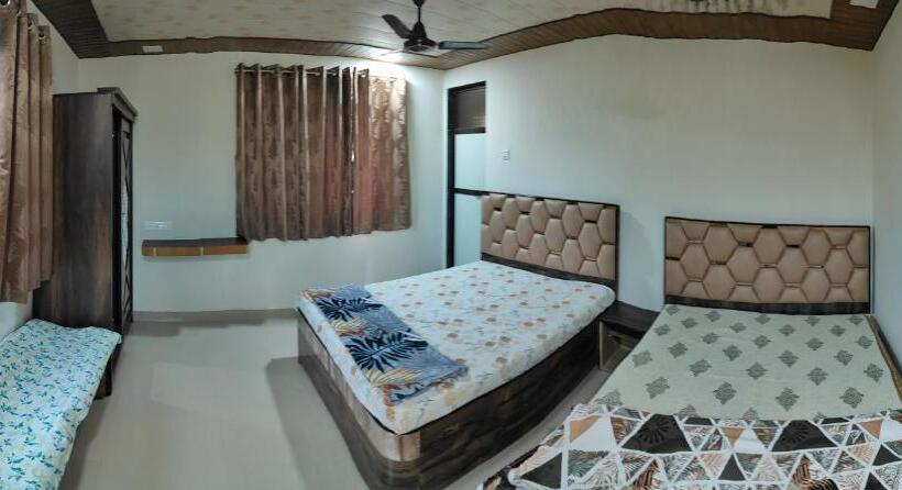 호텔 Dr Bhoir Farm & Resort